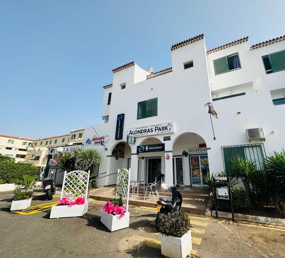 Alondras Park Mialsoma Apartment アロナ エクステリア 写真